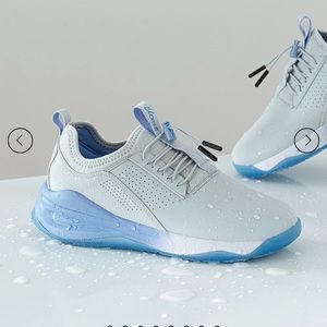 Clove Blue Shoes size 8.5